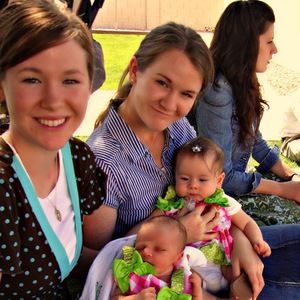 Meet your Posher, Elizabeth